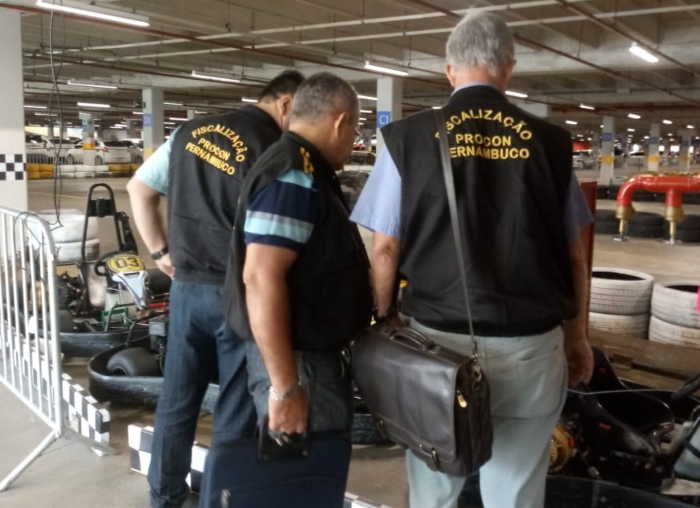 Jovem tem couro cabeludo arrancado durante corrida de kart no Recife