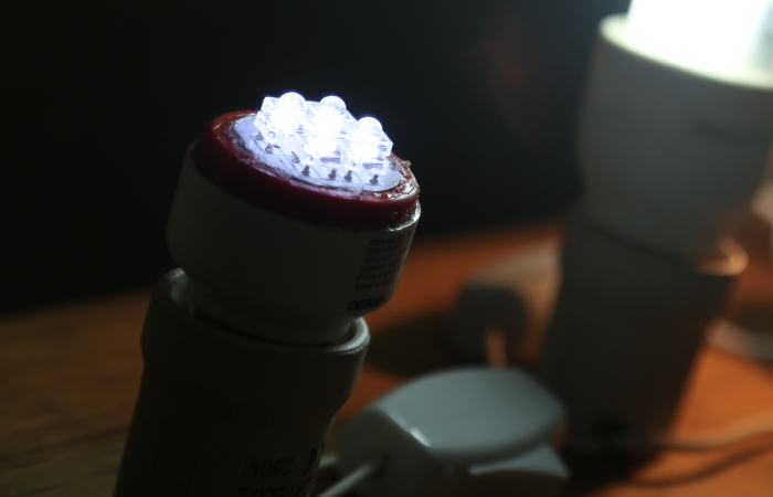 Lmpada de LED ajuda a diminuir consumo de energia - Foto: Hesiodo Goes/Acervo DP/D.A. Press