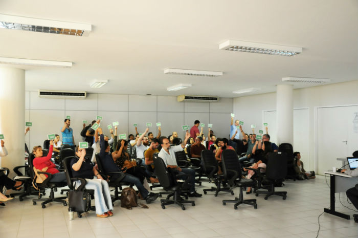 Em votao no Conuni, Carta de Recusa foi aprovada por maioria. Foto: Univasf/Divulgao.
