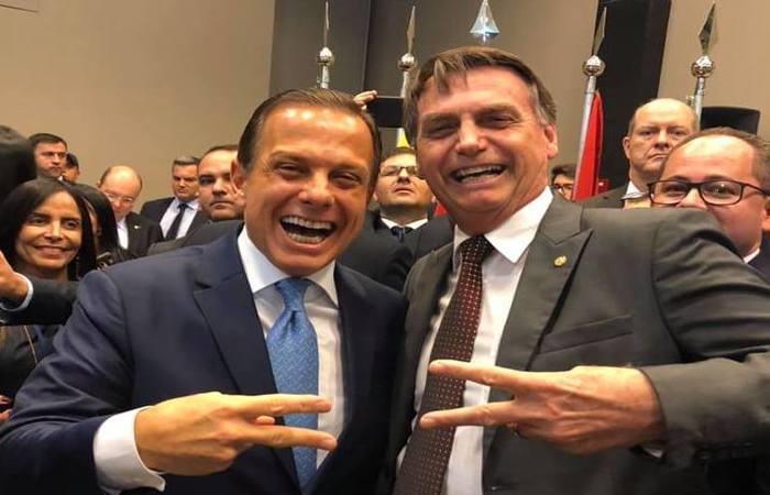 Doria e Bolsonaro tinham uma relação melhor antes do nome do governador ganhar destaque como uma das prováveis candidaturas à presidência nas próximas eleições. Foto: Reprodução/Redes Sociais (Foto: Reprodução/Redes Sociais) Doria e Bolsonaro tinham uma relação melhor antes do nome do governador ganhar destaque como uma das prováveis candidaturas à presidência nas próximas eleições. Foto: Reprodução/Redes Sociais (Foto: Reprodução/Redes Sociais)