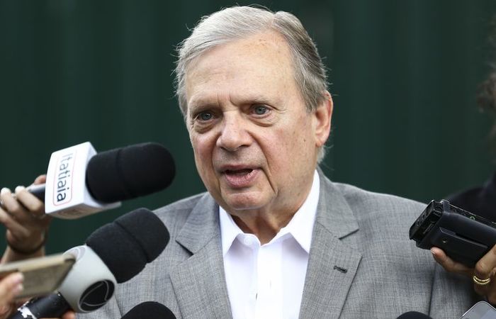 O senador Tasso Jereissati (PSDB-CE) já leu seu relatório na Comissão de Constituição e Justiça (CCJ) e a votação está programada para amanhã. Foto: Marcelo Camargo/Agência Brasil (Foto: Marcelo Camargo/Agência Brasil) O senador Tasso Jereissati (PSDB-CE) já leu seu relatório na Comissão de Constituição e Justiça (CCJ) e a votação está programada para amanhã. Foto: Marcelo Camargo/Agência Brasil (Foto: Marcelo Camargo/Agência Brasil)