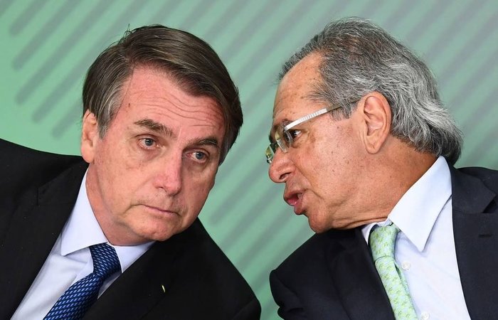 Presidente da Repblica, Jair Bolsonaro e o ministro da Economia, Paulo Guedes (Evaristo S/AFP)