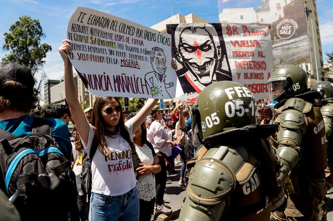 Sindicatos e movimentos sociais convocam para greve geral no Chile. (Foto: Martin Bernetti/AFP)