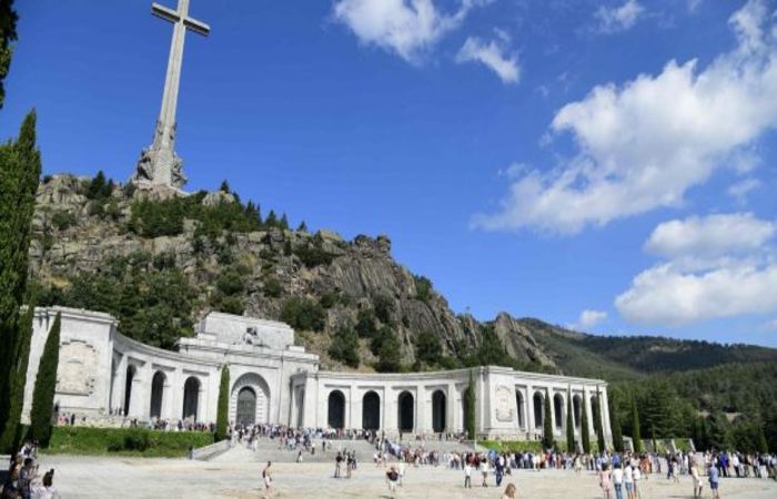 San Lorenzo de El Escorial, pequena cidade espanhola a meia hora de Madri. (Foto: Javier Soriano/AFP)