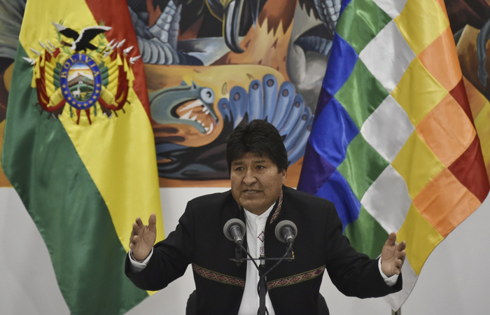 Com todas as atas apuradas, o presidente Evo Morales tinha 47 08% dos votos. (Foto: Aizar Raldes/AFP
)