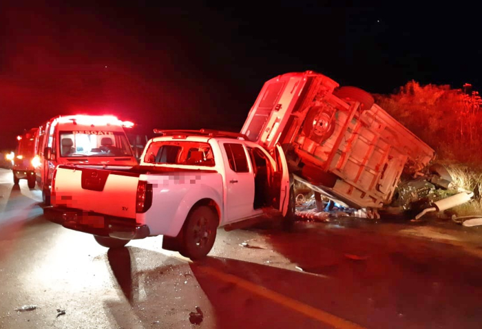 A colisão aconteceu no sentido Caruaru da rodovia. (Foto: Divulgação/PRF.)