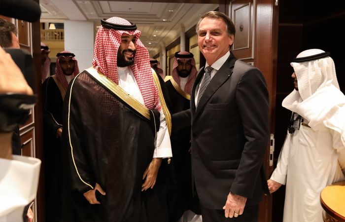 Encontro entre Mohammed bin Salman, príncipe da Arábia Saudita, e o presidente Jair Bolsonaro. (Foto: José Dias/PR ) Encontro entre Mohammed bin Salman, príncipe da Arábia Saudita, e o presidente Jair Bolsonaro. (Foto: José Dias/PR )