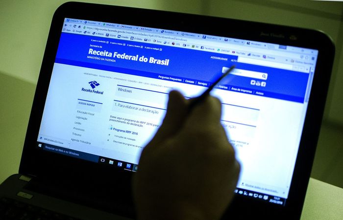 Os dois setores argumentam que a prestação de serviços particulares de saúde e educação contribuem para reduzir a demanda por serviços (Marcelo Camargo/Agência Brasil) Os dois setores argumentam que a prestação de serviços particulares de saúde e educação contribuem para reduzir a demanda por serviços (Marcelo Camargo/Agência Brasil)