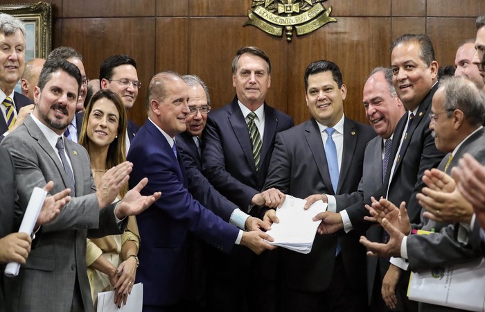 Claudio Considera, pesquisador do IBRE/FGV, afirma que as medidas podem ser comparadas em termos de importncia ao Plano Real e ao PAEG (Programa de Ao Econmica do Governo). (Foto: Marcos Corra/PR)