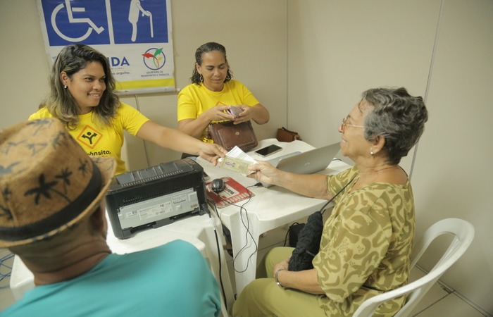 Primeiro dia do Mutirão de Cidadania oferece serviços gratuitos em Olinda - Diário de Pernambuco