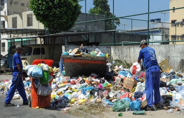 Comparado com pases da Amrica Latina, o Brasil  o campeo de gerao de lixo (Foto: Agncia Brasil)