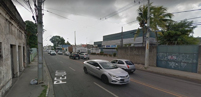 Caso aconteceu na Rua So Miguel, em Afogados, em 2013. (Foto: Google Street View)