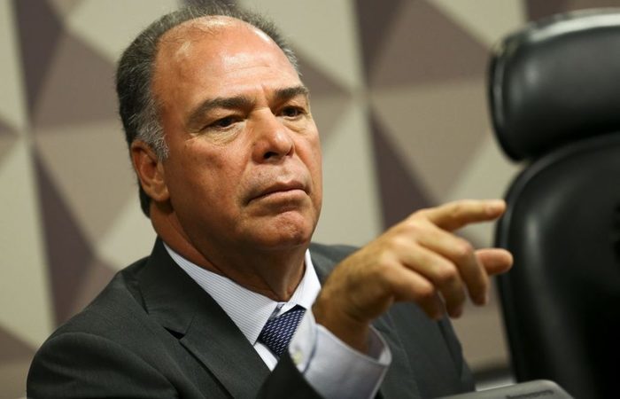 Fernando Bezerra Coelho, lder do governo no Senado, afirmou que o Congresso poder substituir a cobrana de 7,5% sobre o seguro-desemprego por outra fonte de financiamento. (Foto: Marcelo Camargo/Agncia Brasil)