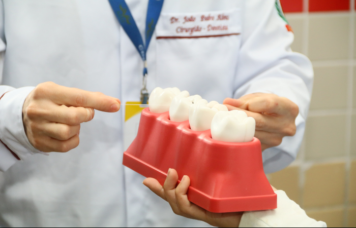 Uma das consultas oferecidas gratuitamente ser para dentista. (Foto: Divulgao/Sesc)