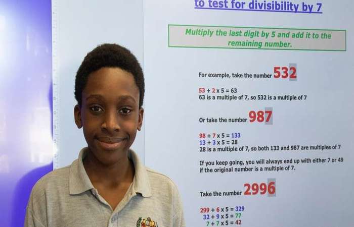 O nigeriano Chika Ofili descobriu em um trabalho de frias uma nova frmula para testar a divisibilidade por sete (Foto: Westminster Under School/Arquivo)
