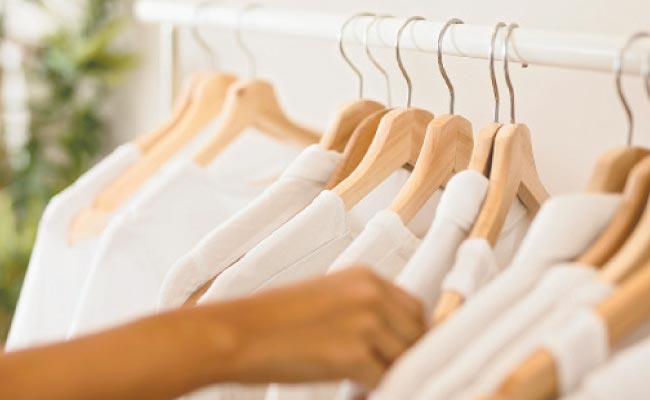 No armário: Aprenda a tirar proveito da combinação de cores e estilos para expandir o guarda roupa (Freepik Divulgação) No armário: Aprenda a tirar proveito da combinação de cores e estilos para expandir o guarda roupa (Freepik Divulgação)