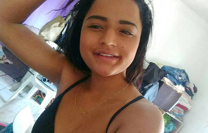 Luara Victoria de Oliveira, 18 anos, é uma das nove vítimas que morreram na madrugada de domingo (1), durante a ação da PM em um baile funk na comunidade de Paraisópolis (Foto: Reprodução/Redes sociais) Luara Victoria de Oliveira, 18 anos, é uma das nove vítimas que morreram na madrugada de domingo (1), durante a ação da PM em um baile funk na comunidade de Paraisópolis (Foto: Reprodução/Redes sociais)