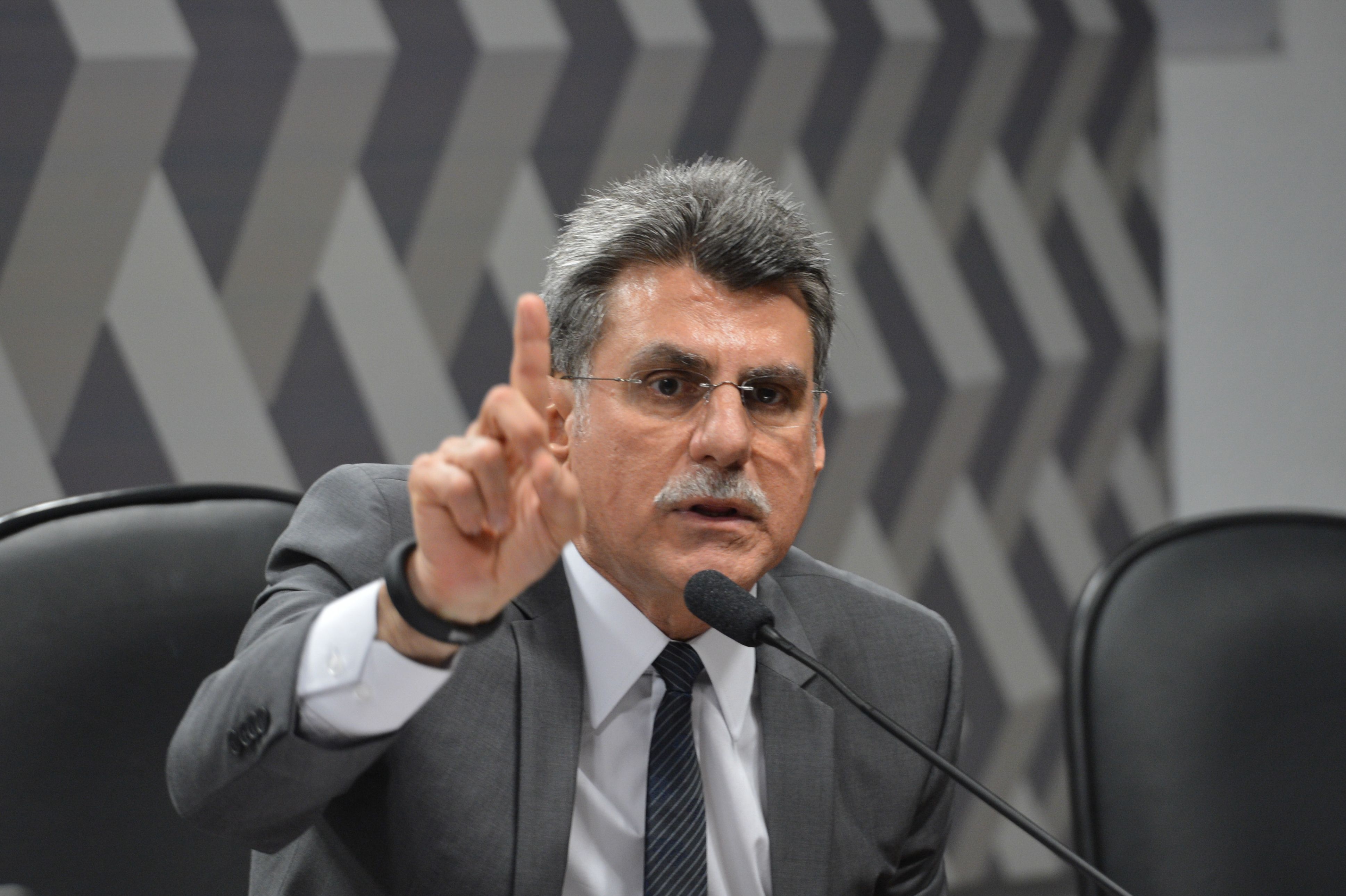 Um dos investigados é o ex-senador do MDB Romero Jucá. (Foto: Fábio Pozzebom/Agência Brasil) Um dos investigados é o ex-senador do MDB Romero Jucá. (Foto: Fábio Pozzebom/Agência Brasil)