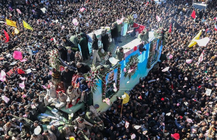 Resultado de imagem para funeral de soleimani