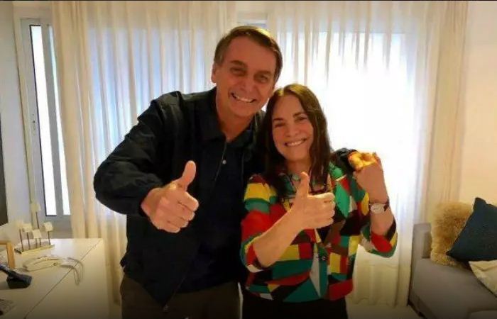 Para convencer a atriz a assumir a pasta da Cultura, Bolsonaro disse que poderia recriar o Ministrio da Cultura, o que elevaria a atriz  condio de ministra (Foto: Reproduo)