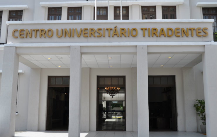 O Centro Universitrio Tiradentes, no Centro do Recife, promove o evento Voc na Unit, com ciclo de palestras, no dia 24 de janeiro. Foto: Unit/Divulgao