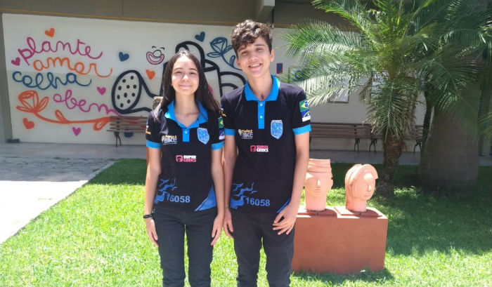 Rauanny Cocino e Douglas Numeriano estão concorrendo a uma vaga na etapa mundial. (Foto: Sesi/Divulgação) Rauanny Cocino e Douglas Numeriano estão concorrendo a uma vaga na etapa mundial. (Foto: Sesi/Divulgação)