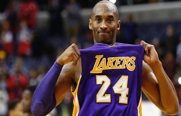 Ícone do basquete, Kobe Bryant morre em acidente de helicóptero