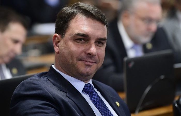 Desembargador Vota Por Anular Quebra De Sigilo De Fl vio Bolsonaro E 