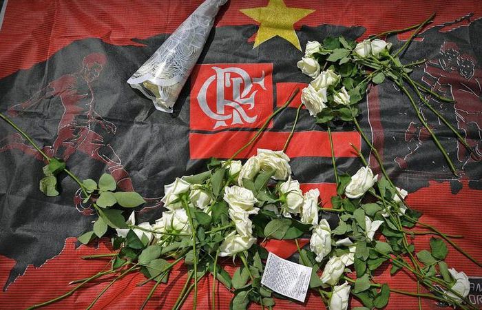 (FOTO: CARL DE SOUZA/AFP) (FOTO: CARL DE SOUZA/AFP)