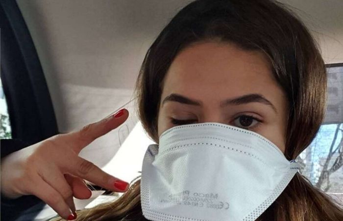 Maisa est em viagem  Itlia, pas europeu que j teve 12 mortes confirmadas por conta da doena (Foto: Reproduo/Twitter )