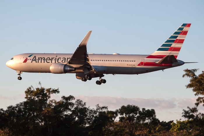 American Airlines suspende voos para o Brasil