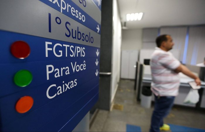 o banco focar sua atuao no pleno funcionamento da sala de autoatendimento, com abastecimento de numerrio e processamento de depsitos. (Foto: Arquivo / Agncia Brasil)