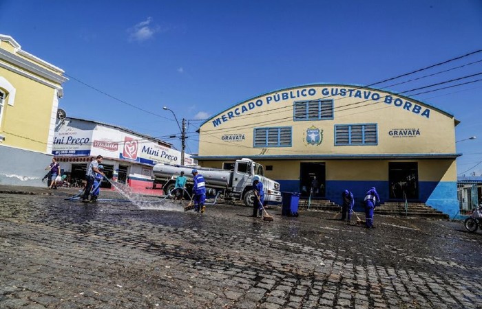 Gravat cancelou distribuio de 18 toneladas de peixe durante o feriado religioso (Foto: Divulgao / Prefeitura de Gravat)