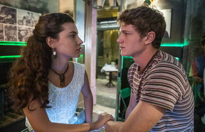 Os protagonistas Alanis Guillen (Rita) e Pedro Novaes (Filipe) vo narrar o desfecho das histrias. (Foto: Tv Globo/Divulgao)