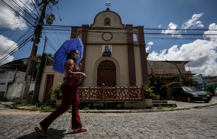 Lucineide Medeiros, moradora do Centro de Gravat (Foto: Paulo Paiva/DP Foto)