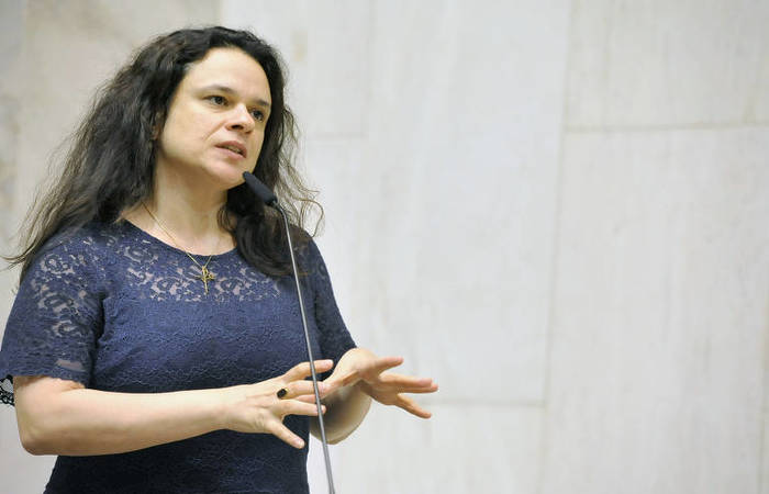Janaina Paschoal é deputada estadual em São Paulo (ALESP)