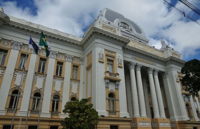 TJPE prorroga suspensão do trabalho presencial e retoma prazos processuais  | Local: Diario de Pernambuco