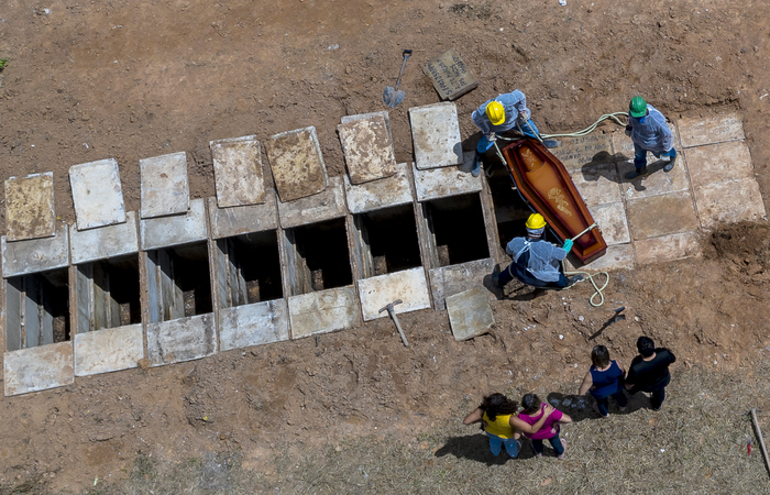 A maior parte das mortes já registradas está concentrada em Fortaleza, com 777 óbitos causados pela doença (Foto: Jarbas Oliveira/AFP)