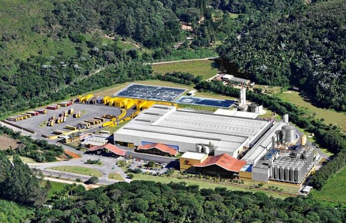 Justiça determina bloqueio de R$ 396 milhões do Grupo Petrópolis ...