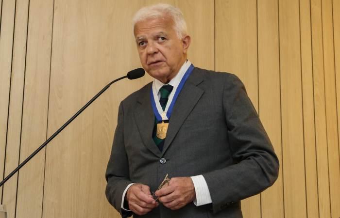 Hildo Rocha Cirne de Azevedo Filho  presidente da 
Academia Pernambucana de Medicina. (Foto: Giovanni Costa/Alepe.)