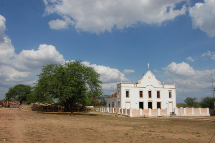 Exú é um dos municípios ainda sem ocorrências; barreiras sanitárias, decretos de isolamento, fechamento do comércio, menor densidade populacional e isolamento geográficos são os fatores que contribuem para não haver registros em 20 cidades (Carolina Santos/ Arquivo DP) Exú é um dos municípios ainda sem ocorrências; barreiras sanitárias, decretos de isolamento, fechamento do comércio, menor densidade populacional e isolamento geográficos são os fatores que contribuem para não haver registros em 20 cidades (Carolina Santos/ Arquivo DP)