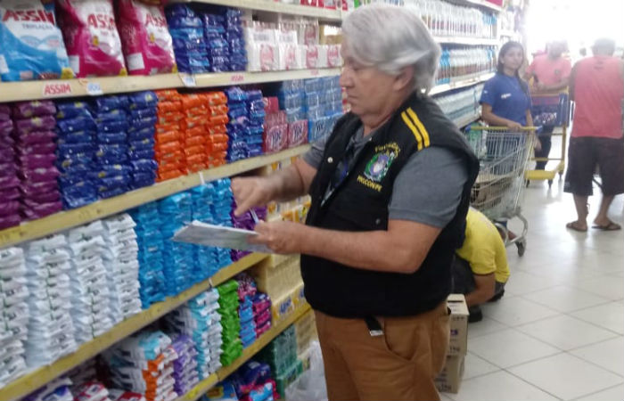 A cesta básica tem um impacto de 43,24% no salário mínimo. (Foto: Isabella Fabrício / Assessoria Procon) A cesta básica tem um impacto de 43,24% no salário mínimo. (Foto: Isabella Fabrício / Assessoria Procon)