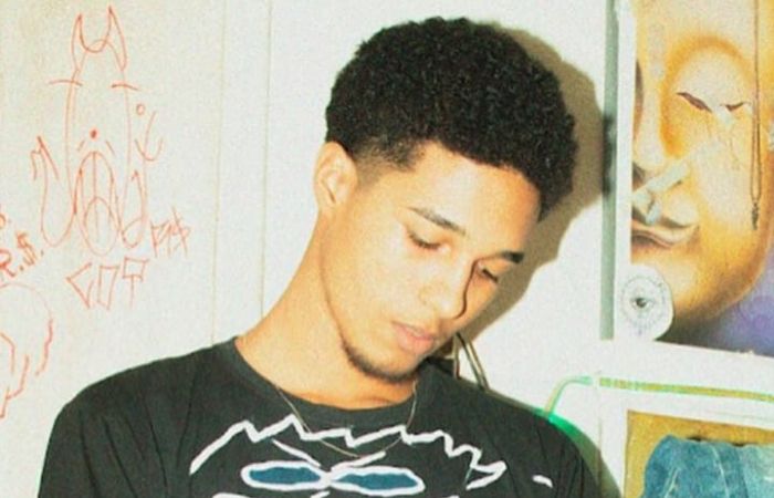 Maicão, nome artístico de Marlon Lima, 20, é de Camaragibe, na RMR (Foto: Selo Musical R$/Divulgação) Maicão, nome artístico de Marlon Lima, 20, é de Camaragibe, na RMR (Foto: Selo Musical R$/Divulgação)