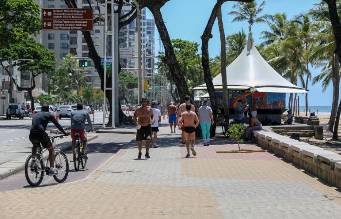 Parques, praas e orla da cidade podem receber as atividades (Leandro de Santana / Esp. DP FOTO)