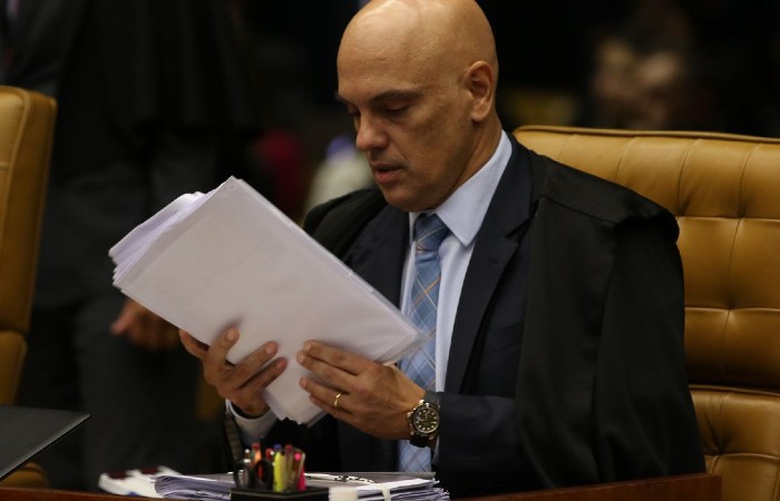 Alexandre de Moraes pôs restrições à circulação de blogueiro bolsonarista (Foto: Fabio Rodrigues Pozzebom / ABr) Alexandre de Moraes pôs restrições à circulação de blogueiro bolsonarista (Foto: Fabio Rodrigues Pozzebom / ABr)