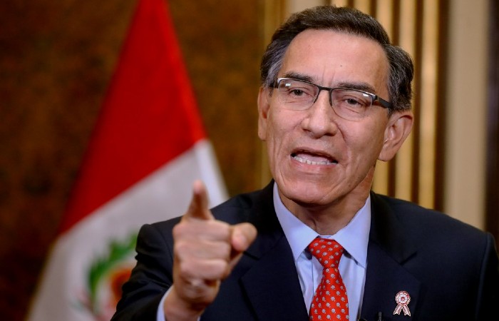 Martn Vizcarra quer que populao decida sobre fim de imunidade parlamentar no Peru (AFP PHOTO / PRESIDENCIA DEL PERU - ANDRES VALLE)