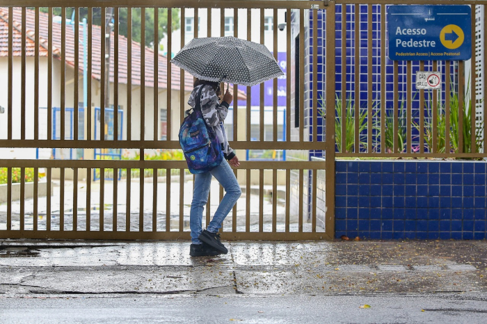 Aulas esto suspensas no estado desde 18 de maro. (Foto: Leandro de Santana/Esp.DP)