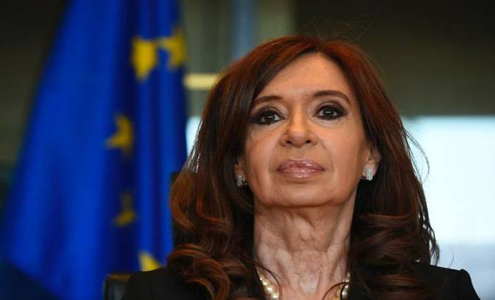 A atual vice-presidente Cristina Kirchner teria sido uma das pessoas espionadas (Foto: AFP/John Thys)