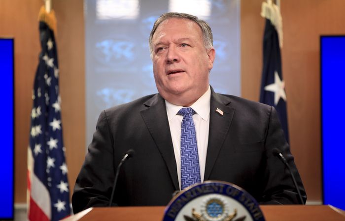 O anncio de Pompeo acontece dois dias aps Trump ordenar que a empresa de tecnologia chinesa ByteDance venda o aplicativo TikTok a uma empresa americana at setembro se quiser evitar ficar fora de operao no pas (Foto: Pablo Martinez Monsivais / POOL / AFP)