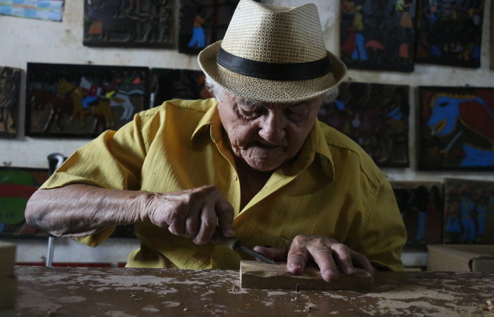 O convidado  o xilogravurista Jos Francisco Borges nesta quinta-feira a partir das 17h (Gabriel Melo Arq DP)